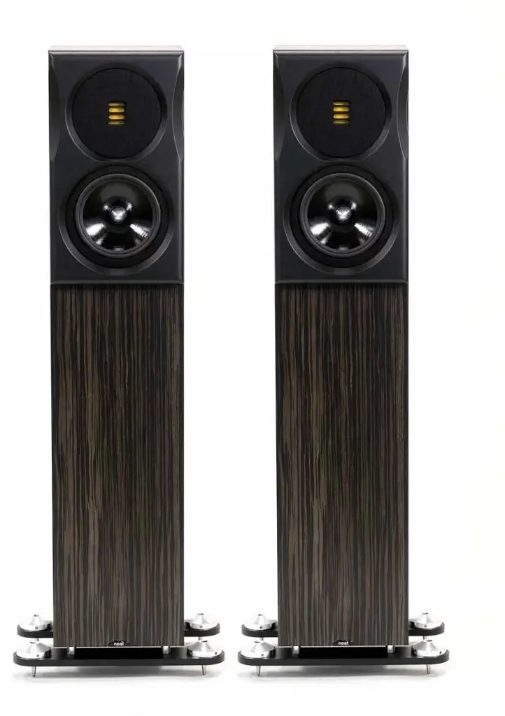 Neat Momentum J-6 Speakers