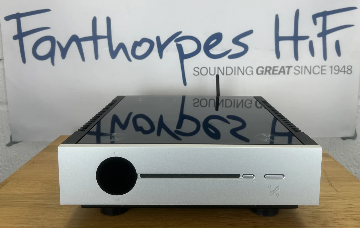 Quad Artera Solus CD Amplifier - Silver - Preowned